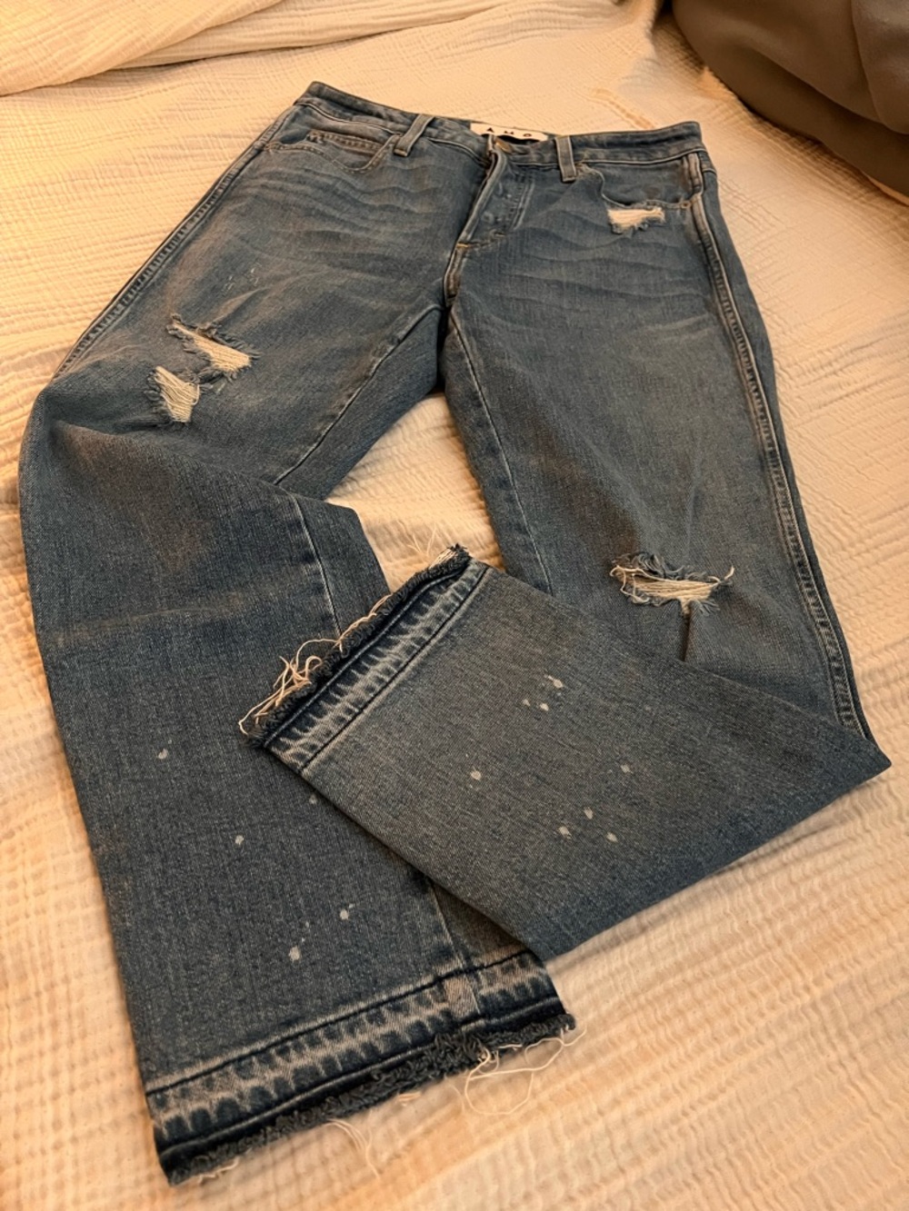 AMO Babe Blue Distressed Straight-Leg Jeans